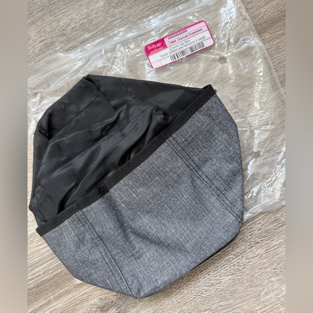 Thirty-One Charcoal Crosshatch Cinch-Up Bin